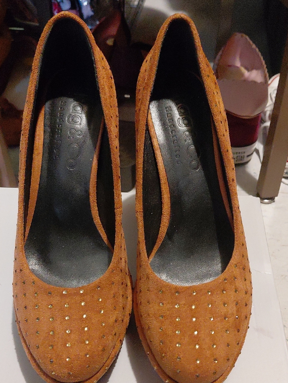 Women's Suede Studded Pump Heel in Tan